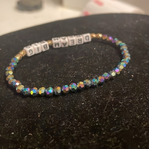 8” Dream Big seed bead stretch bracelet w/38 iridescent beads & Dream Big beads - Picture 6 of 9